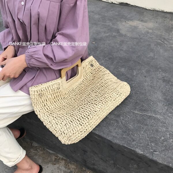 Sac à main fourre-tout en paille tissée et anses en bois pour femmes – Image 3
