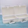 Coffre à jouet en rotin blanc façon valise rétro – Image 4