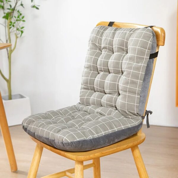 Coussin Chaise Rotin avec Lignes Géométriques
