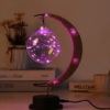 Lampe en rotin en forme de lune rose