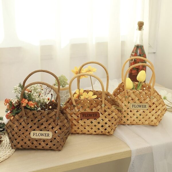 Mini panier à fleurs tissé