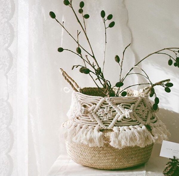 Panier de jardin en rotin décoratif avec pompon en macramé