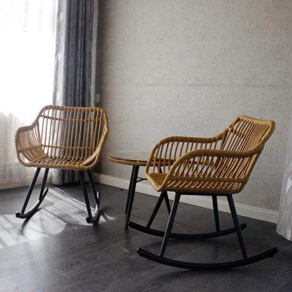 Rocking chair en rotin clair – Image 3