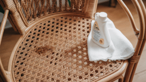 découvrez notre guide étape par étape pour nettoyer efficacement votre fauteuil en rotin. apprenez les meilleures techniques et produits pour préserver la beauté et la durabilité de votre meuble tout en lui redonnant son éclat d'origine.