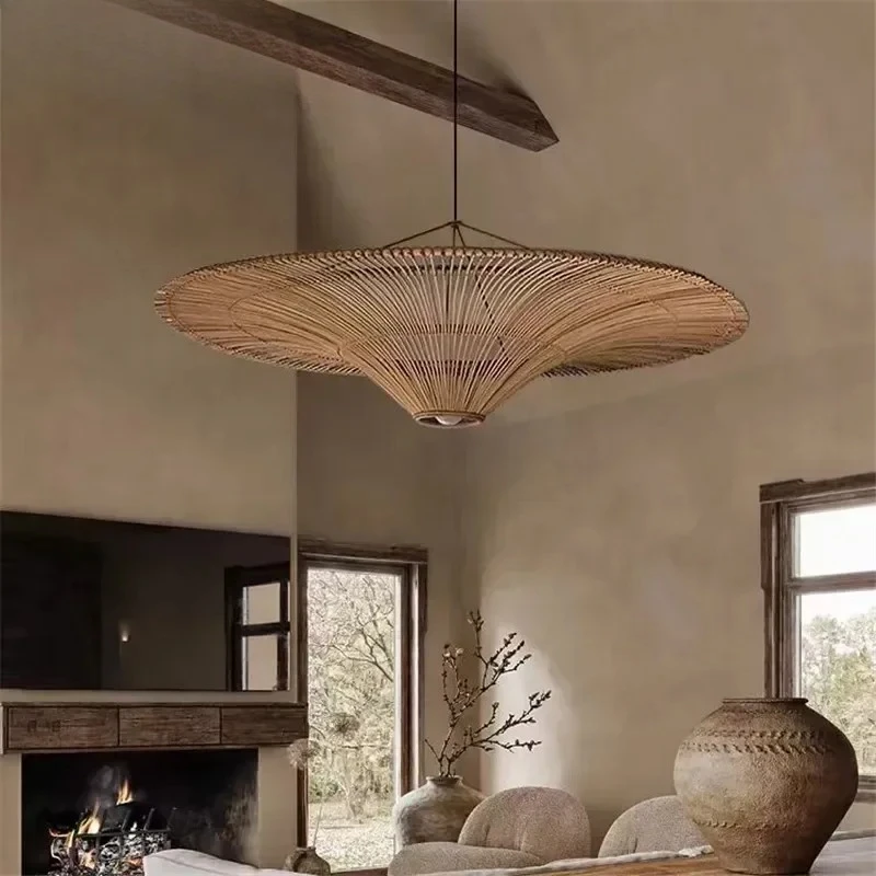 Suspension rotin tressé LED pour intérieur