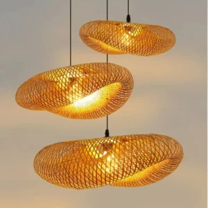 Suspension en rotin tissé main pour intérieur