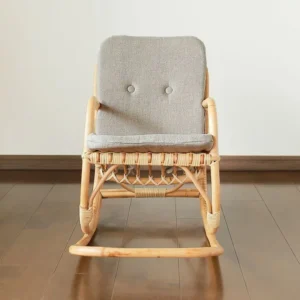 Chaise à bascule enfant en rotin naturel simple