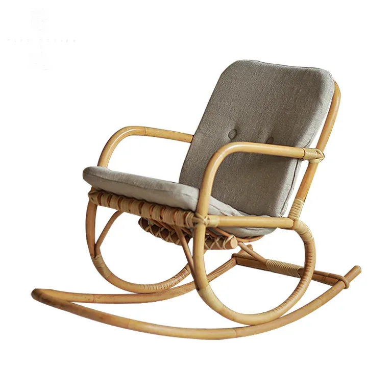 Chaise à bascule enfant en rotin naturel simple – Image 2