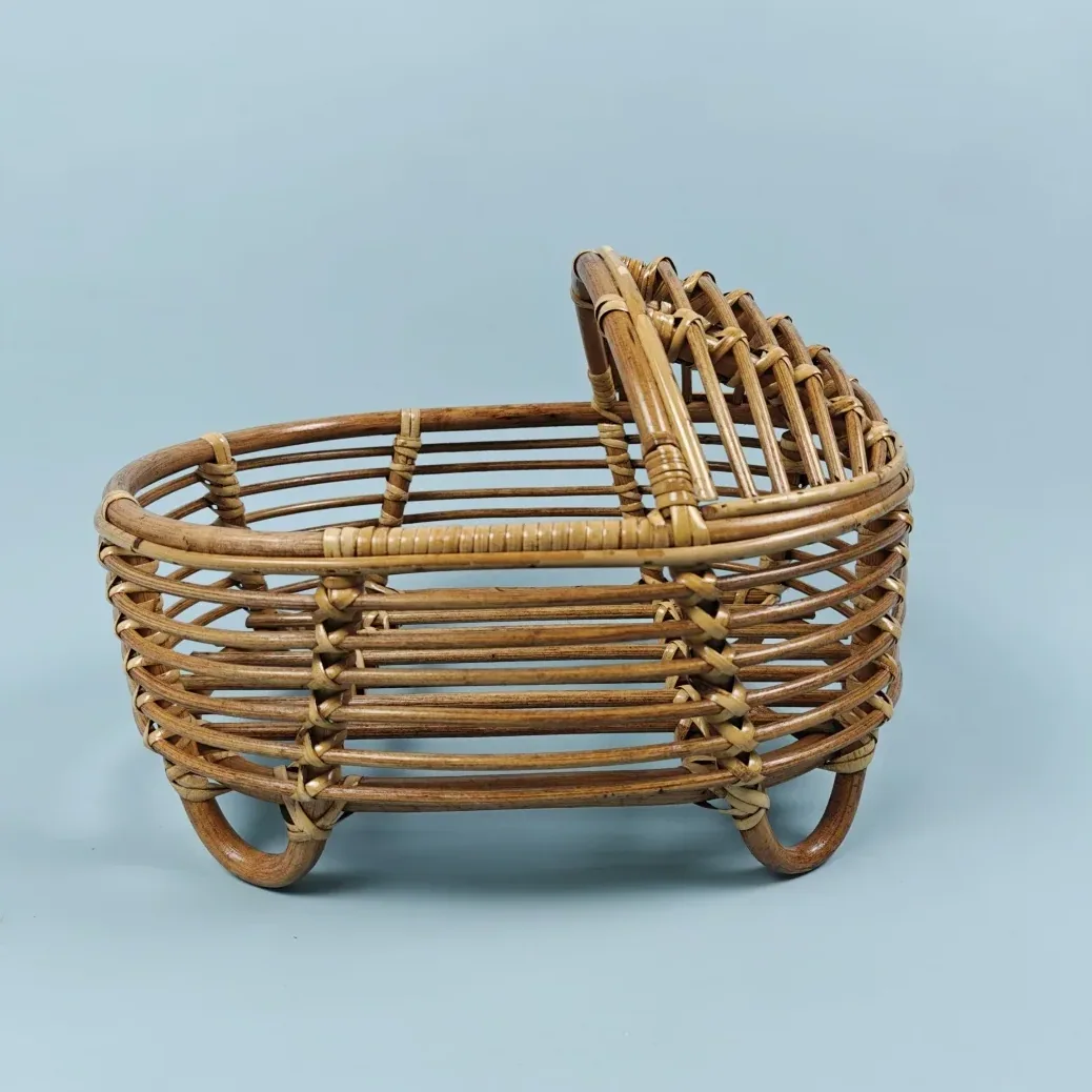 Chaise rotin bébé modèle Orange pour séances photo – Image 3