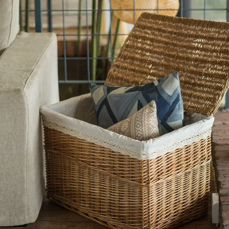 Coffre rotin naturel 50 L avec couvercle sculpté – Image 2