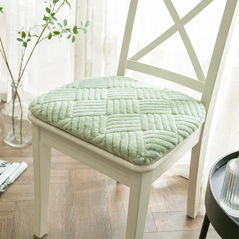 Coussin de chaise ovale en peluche 40x43 cm – Image 5
