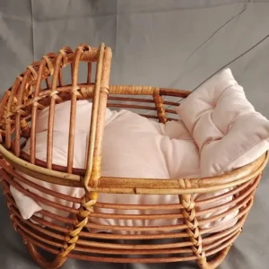 Coussin rotin rétro pour séance photo nouveau-né