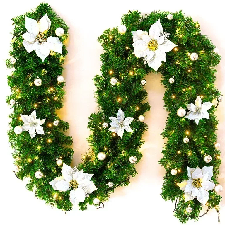 Guirlande rotin LED Noël 2,7 m avec fleurs artificielles – Image 2