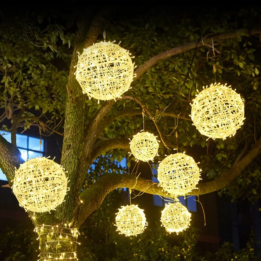 Guirlande rotin lumineuse suspendue 20/30 cm – Image 2