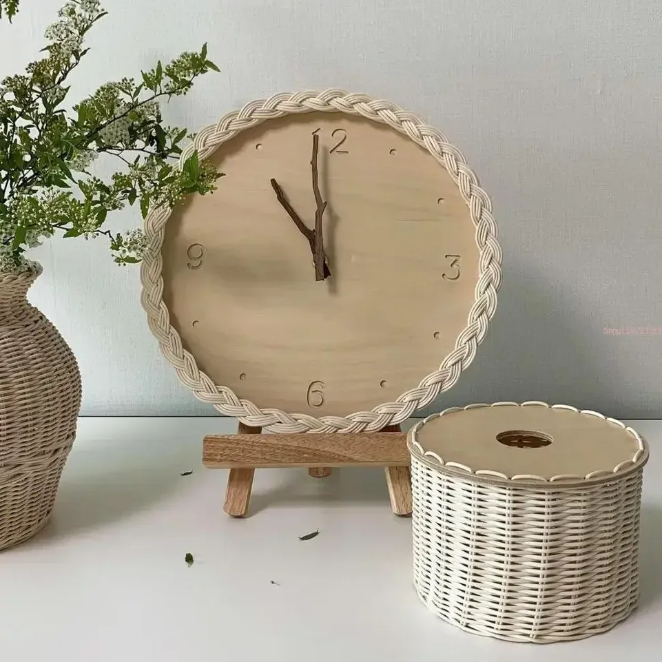 Horloge murale ronde en rotin silencieuse – Image 2