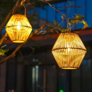 Lanterne solaire rotin tressé étanche pour extérieur
