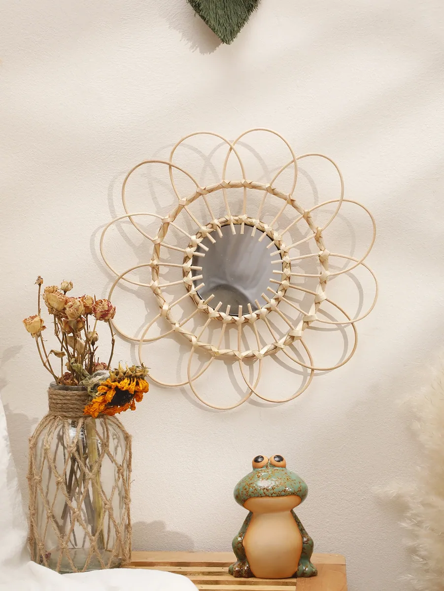 Miroir mural en bambou forme fleur soleil – Image 2