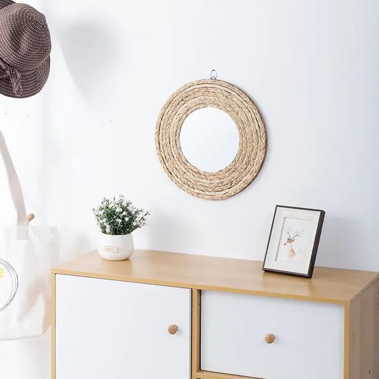 Miroir rond décoratif en rotin pour mur intérieur – Image 2