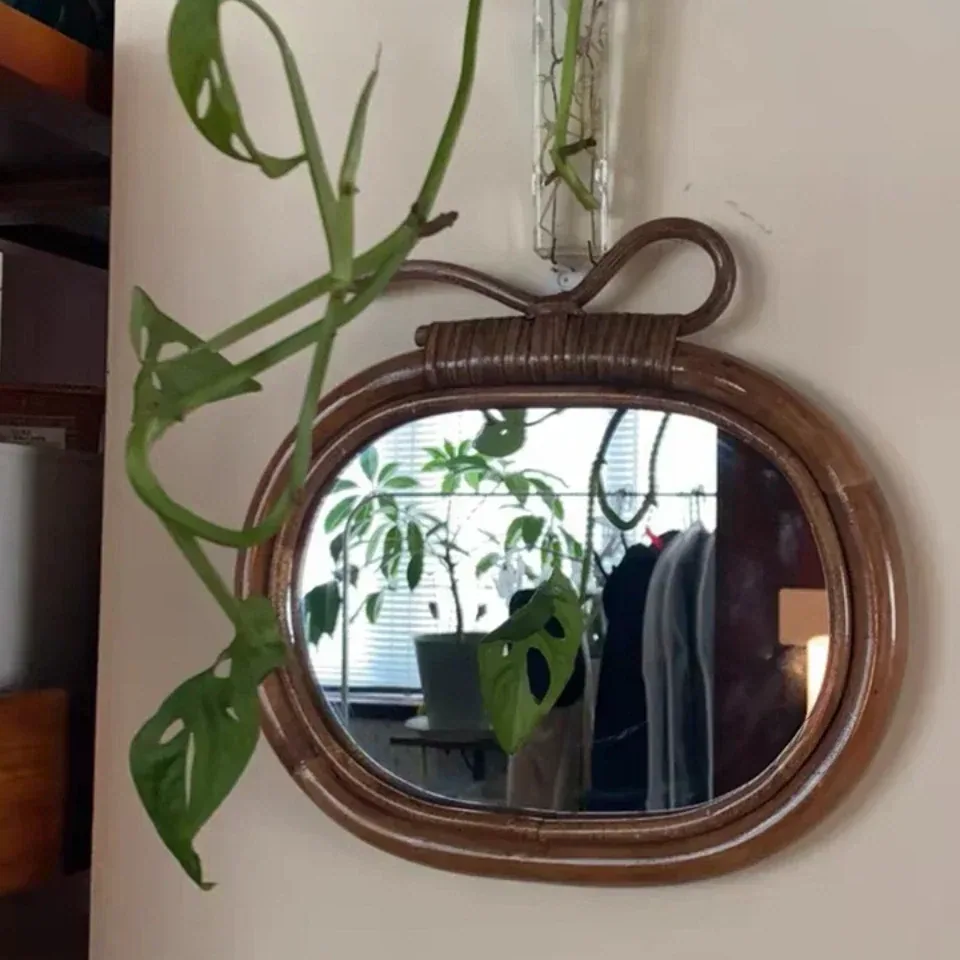 Miroir rond en rotin naturel suspendu, finition mate – Image 5