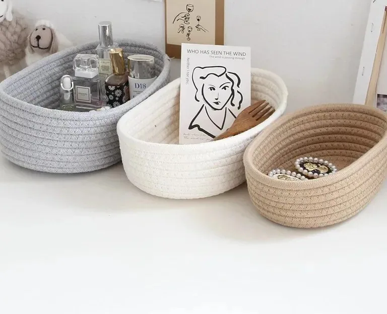 Panier bateau rotin tressé pour rangement polyvalent