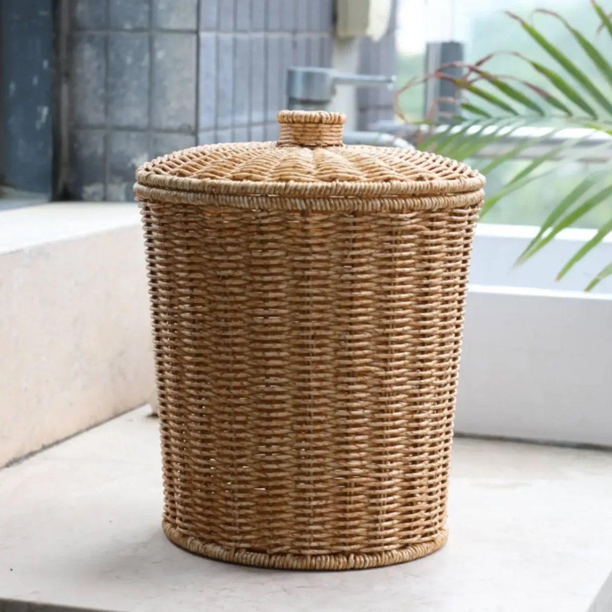 Panier de rangement cylindrique en osier avec couvercle – Image 2