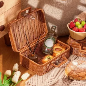 Panier de rangement en rotin tressé avec serrure et poignées