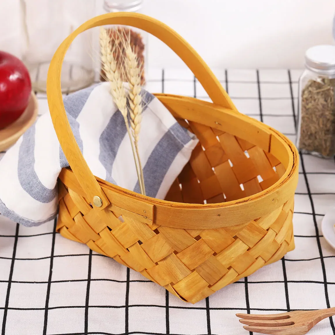 Petit panier en rotin tressé à poignée portable – Image 3