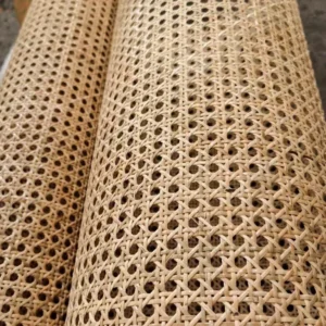 Rouleau de feuilles en rotin naturel pour restauration