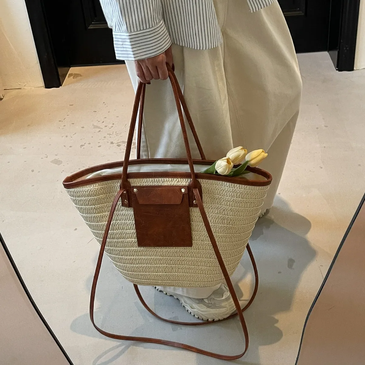 Sac bandoulière en paille tressée style vintage 2026 – Image 2