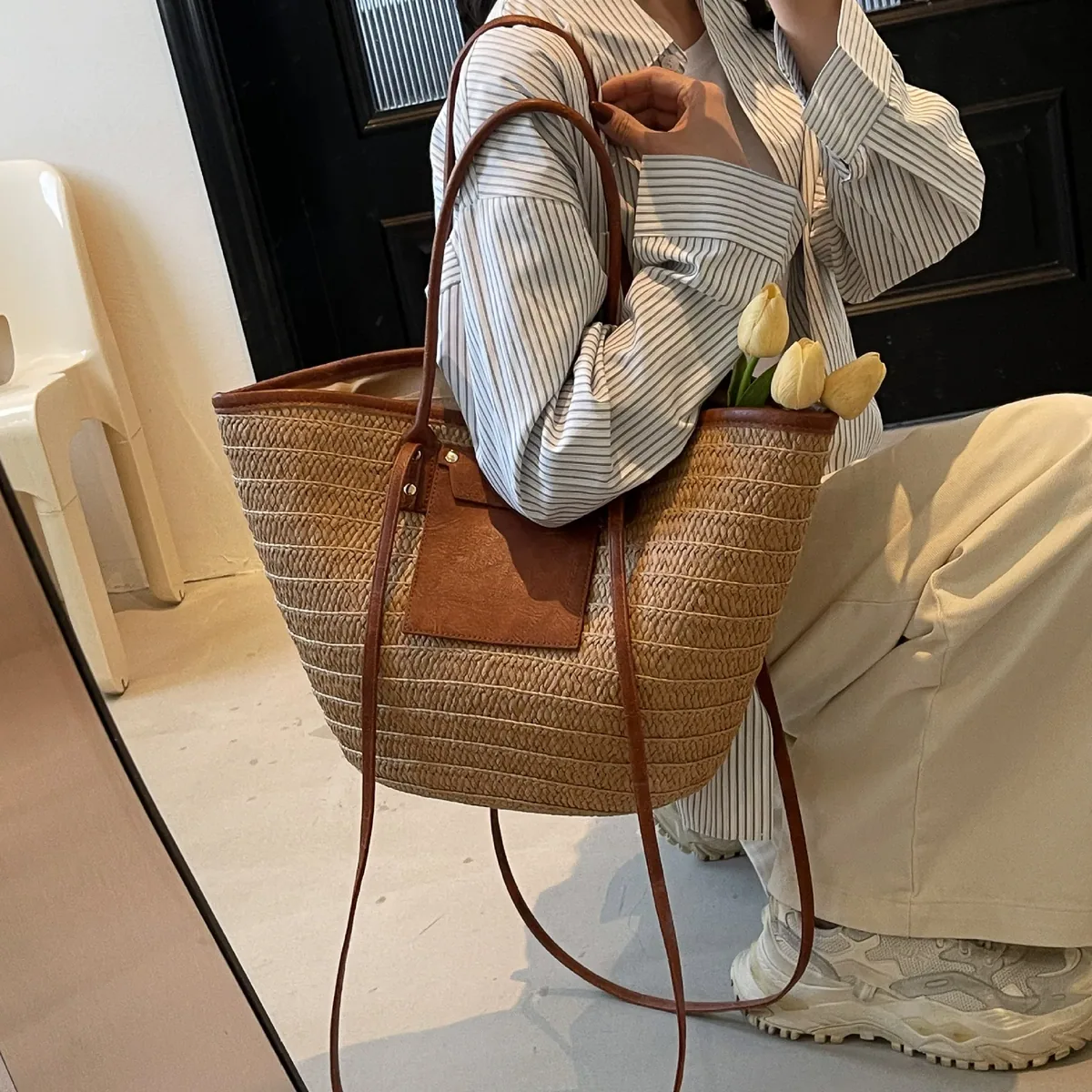 Sac bandoulière en paille tressée style vintage 2026 – Image 4