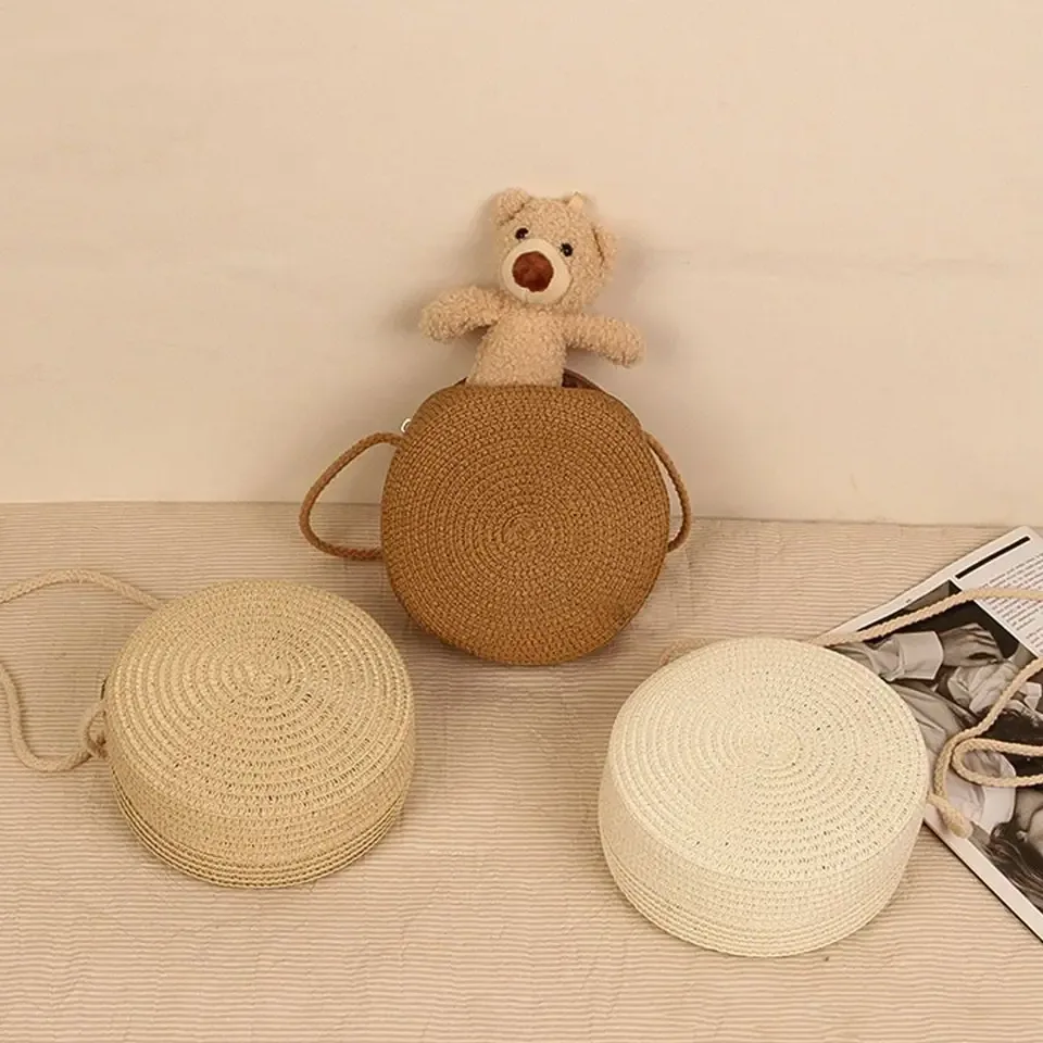 Sac rond bandoulière en paille tressée femme – Image 3