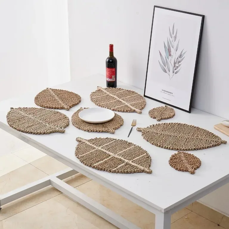 Set de table feuille tressé en papyrus naturel – Image 2