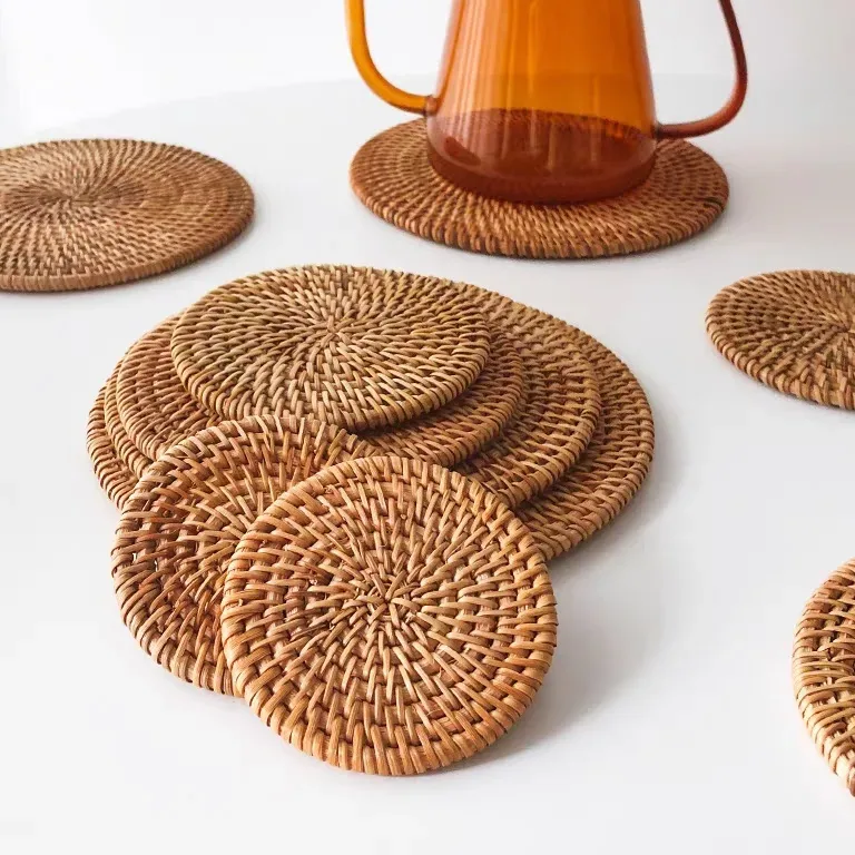 Set de table rond en rotin tressé naturel – Image 2