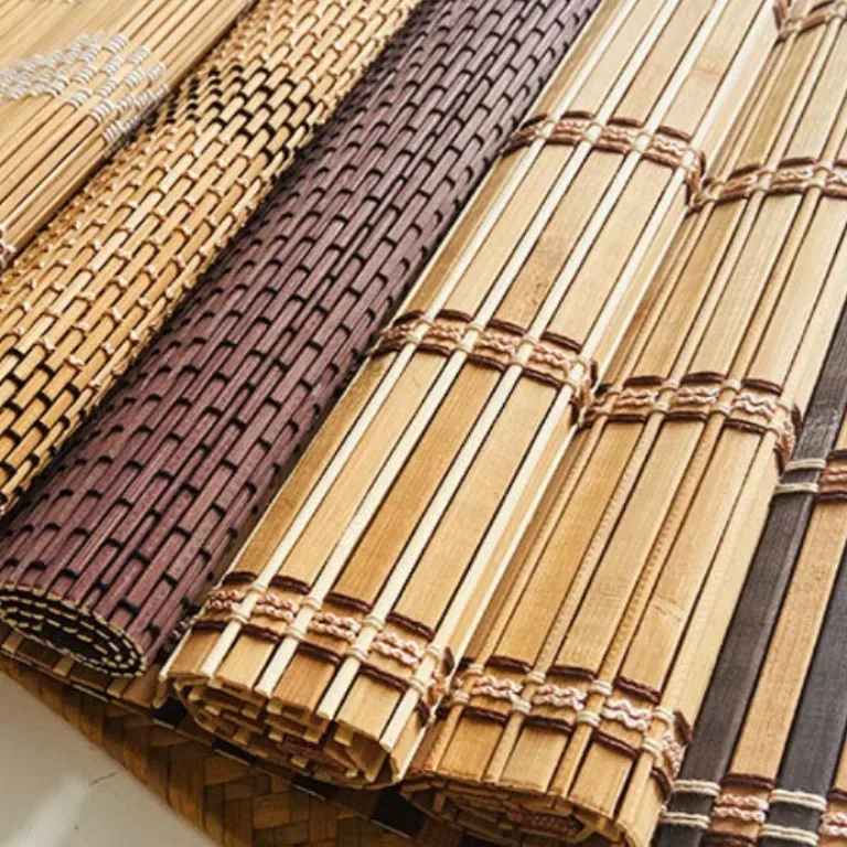 Sets de table en bambou tressé bord tissu - lot non décliné – Image 2