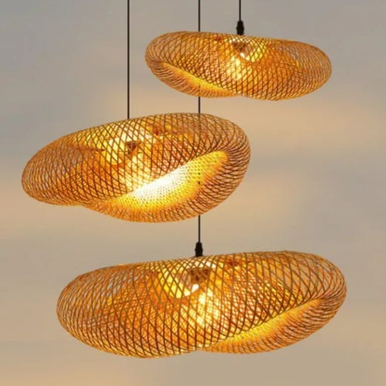 Suspension en bambou tressé style chapeau de paille – Image 2