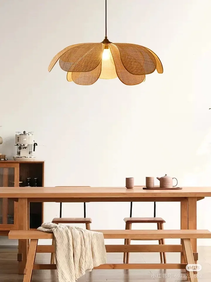 Suspension fleur en rotin tressé pour salon – Image 3