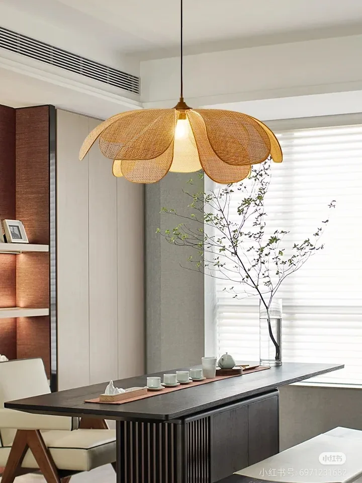 Suspension fleur en rotin tressé pour salon – Image 4
