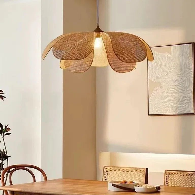 Suspension fleur en rotin tressé style rétro – Image 3