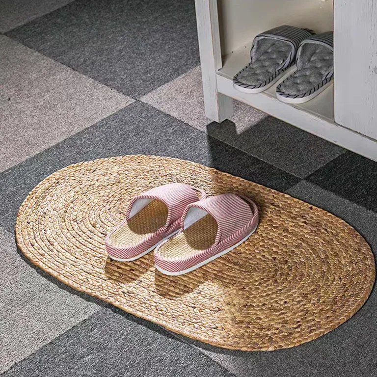 Tapis rond ovale en rotin tissé main pour intérieur – Image 2
