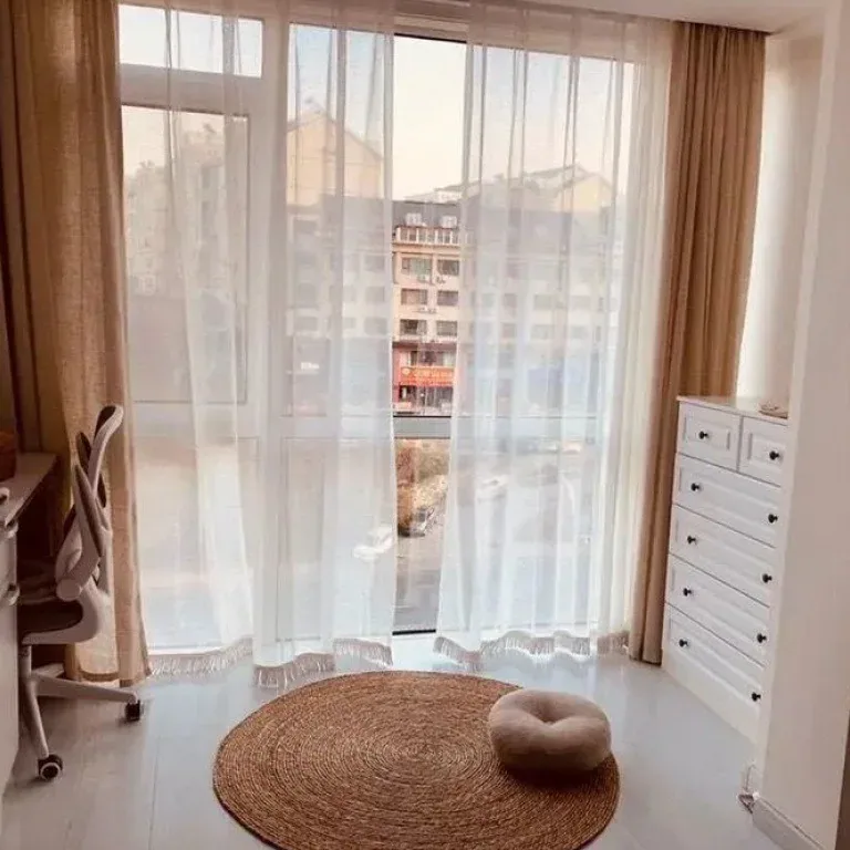 Tapis rond tissé à la main en sisal et jute – Image 5