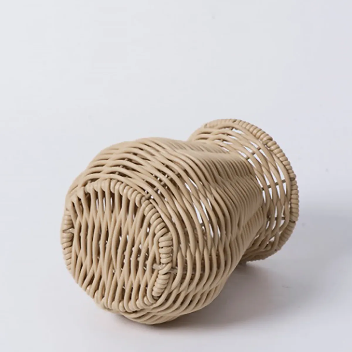 Vase tissé en rotin pour fleurs séchées – Image 5
